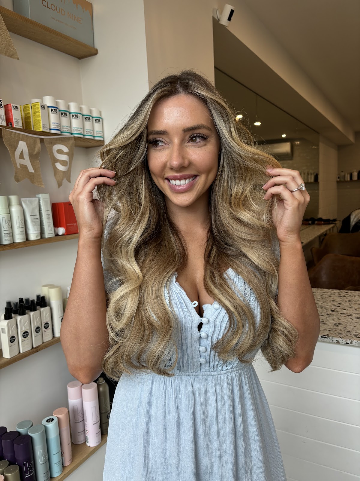 Andrea Barr Hair Extensions photo 1