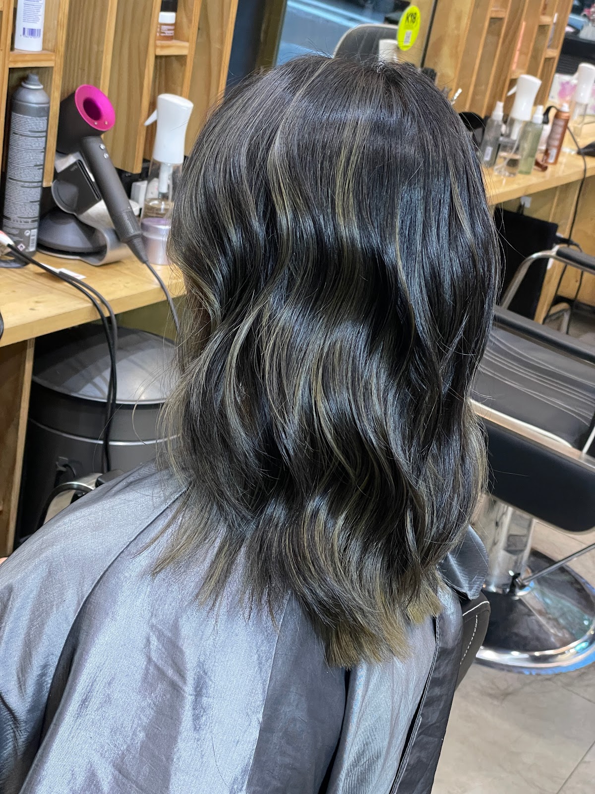 999 Haircuts (formerly WHO Salon) photo 2